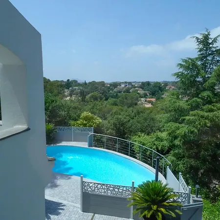 Belle Maison Avec Piscine Dans Les Hauteurs à Raphael Saint-Raphaël