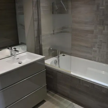 Belle Maison Avec Piscine Dans Les Hauteurs à Raphael * Saint-Raphaël