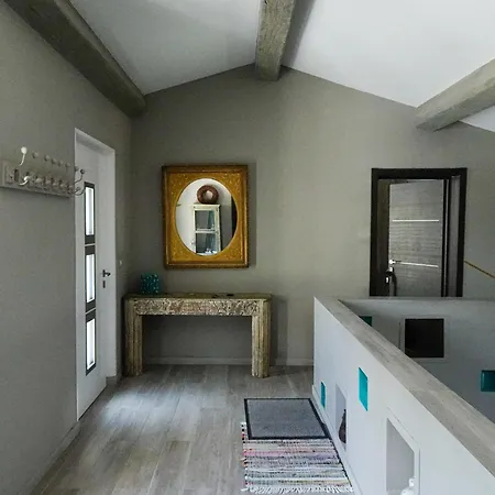 Belle Maison Avec Piscine Dans Les Hauteurs à Raphael