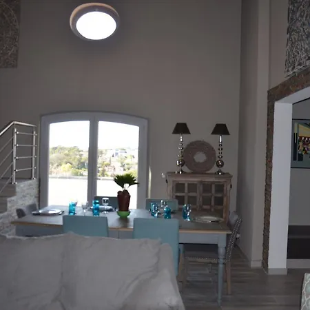 Belle Maison Avec Piscine Dans Les Hauteurs A Raphael Villa