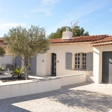 Belle Maison Avec Piscine Dans Les Hauteurs A Raphael Saint-Raphael (Var)
