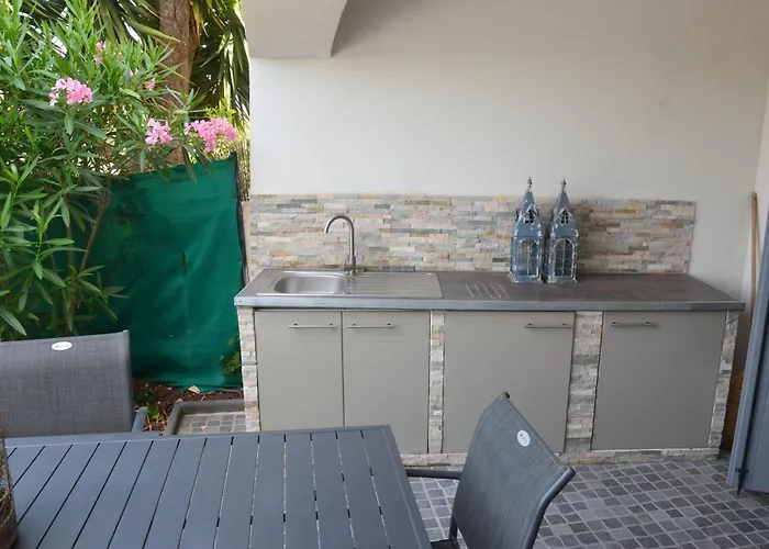 Villa Belle Maison Avec Piscine Dans Les Hauteurs à Raphael Saint-Raphaël