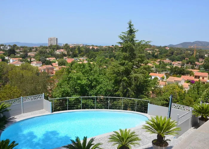 Belle Maison Avec Piscine Dans Les Hauteurs à Raphael * Saint-Raphaël